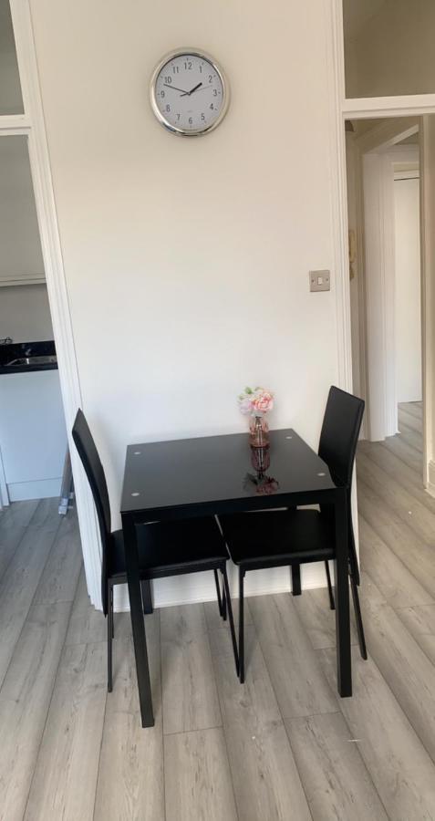 Spacious 2 Bedroom Flat In Paddington Лондон Экстерьер фото